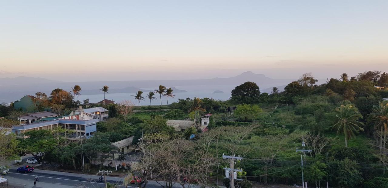One Tagaytay Place Private Residences Tagaytay City Екстер'єр фото