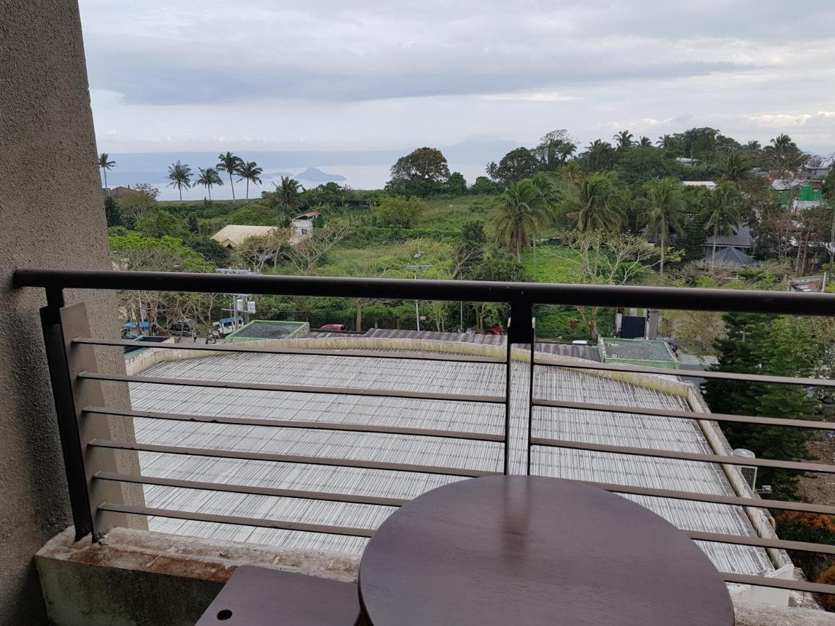 One Tagaytay Place Private Residences Tagaytay City Екстер'єр фото