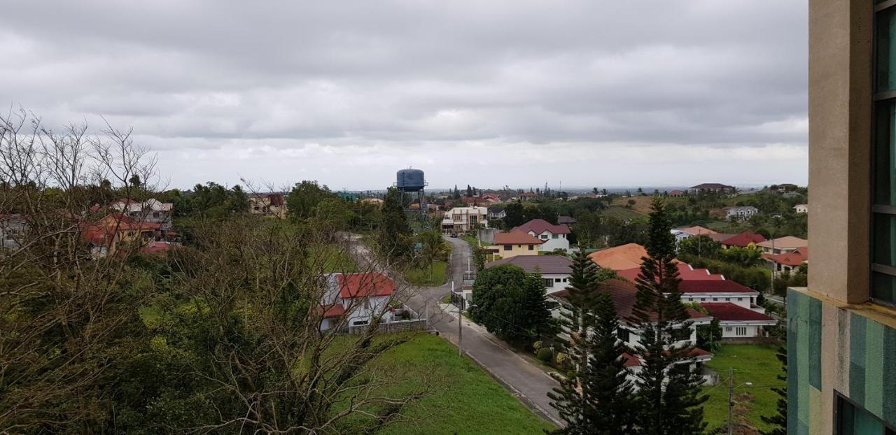 One Tagaytay Place Private Residences Tagaytay City Екстер'єр фото