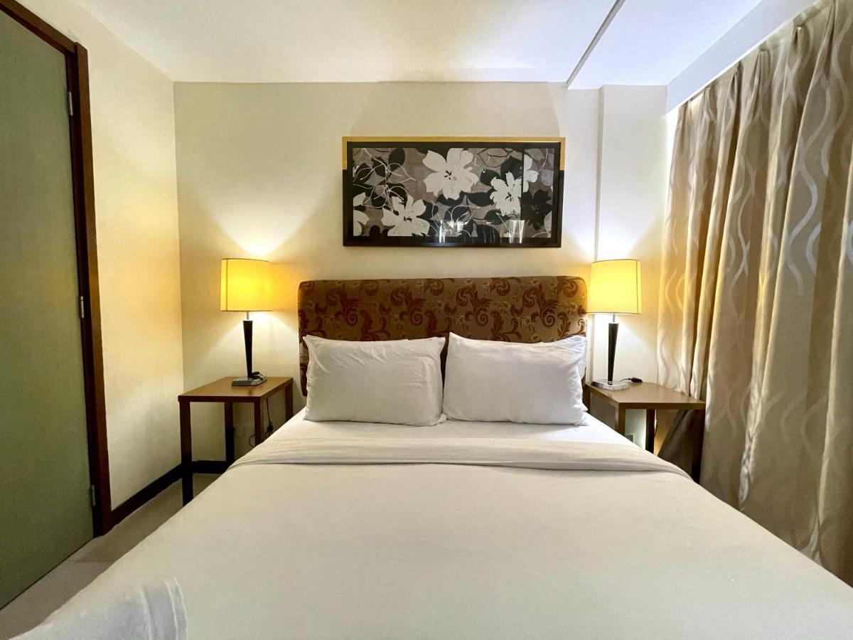 One Tagaytay Place Private Residences Tagaytay City Екстер'єр фото