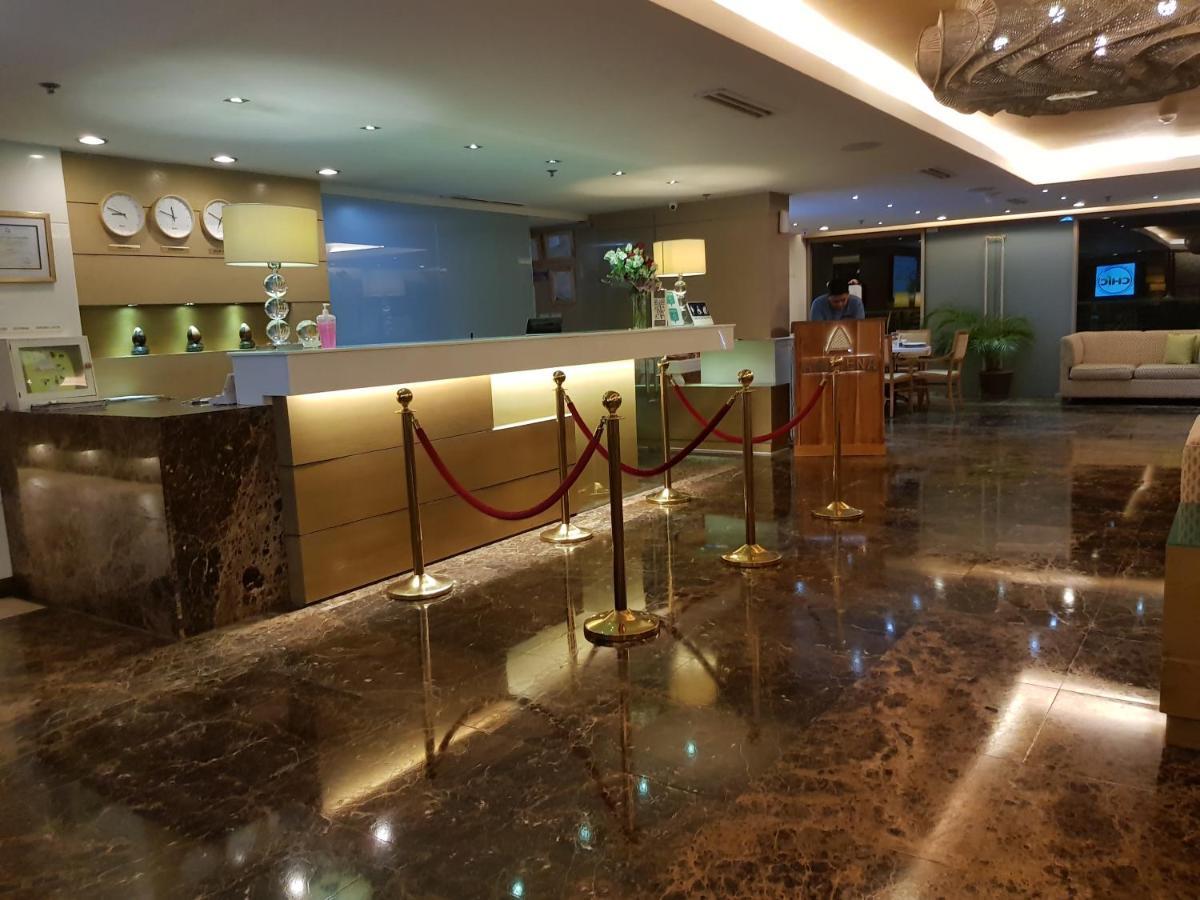 One Tagaytay Place Private Residences Tagaytay City Екстер'єр фото