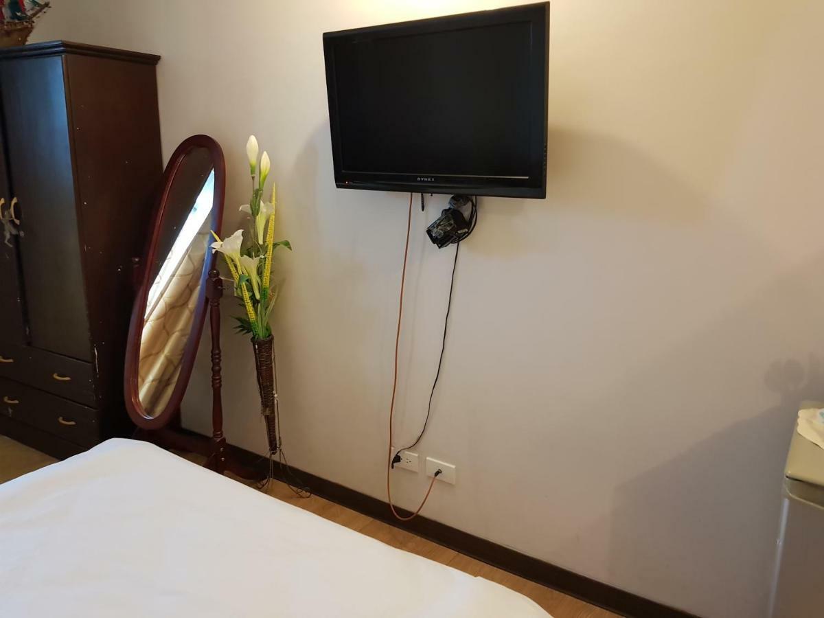 One Tagaytay Place Private Residences Tagaytay City Екстер'єр фото